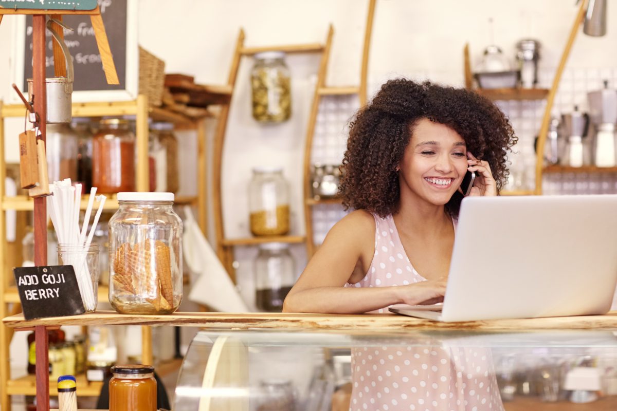 Business Phone Systems Traditional vs. Virtual